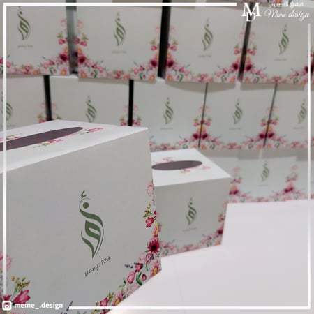 مناديل مربعه