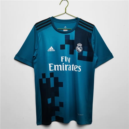 طقم ريال مدريد موسم  2017-2018 ازرق
