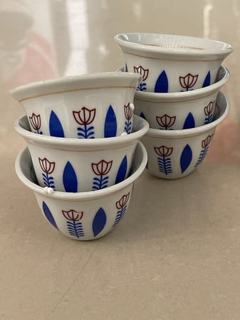 فنجال قهوة بورسلين 6 حبات