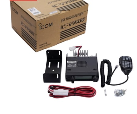 جهاز آيكوم ٣٥٠٠ ياباني أصلي بكامل اغراضه مع الاريل و القاعدة والريشة مع تصريح وسلك بطارية وريشة