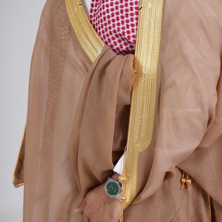 بشت المجاهد , بشوت المجاهد , بشت , المشالح الملكية , الوان الديوان