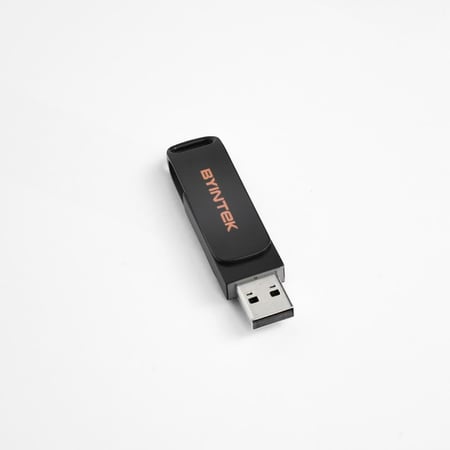 ذاكرة usb و  usb-type C تضم برامج المستندات