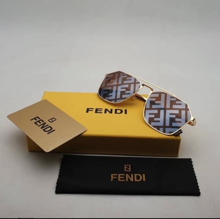 نظارات فيندي