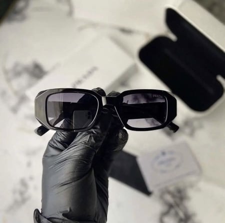 نظارات برادا