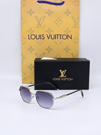 نظارات لويس فيتون