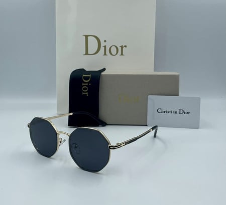 نظارات ديور