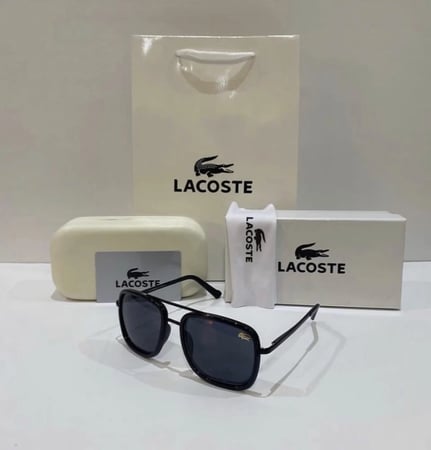 نظارات لوكوست