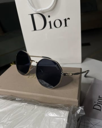 نظارات ديور