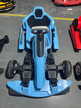 جو كارت كهربائية سيارة اطفال