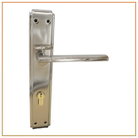 مقبض باب خشبي مميز-متجر سالمكس