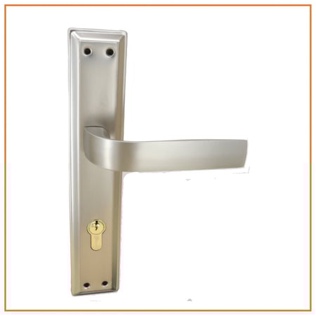 مقبض باب خشبي مودرن-متجر سالمكس