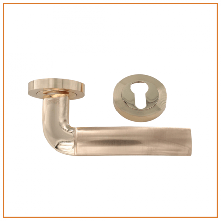 مقبض باب مفصول