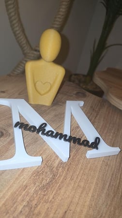 اطبع حرف اسمك بشكل مميز وجميل  كبير واسم مخصص