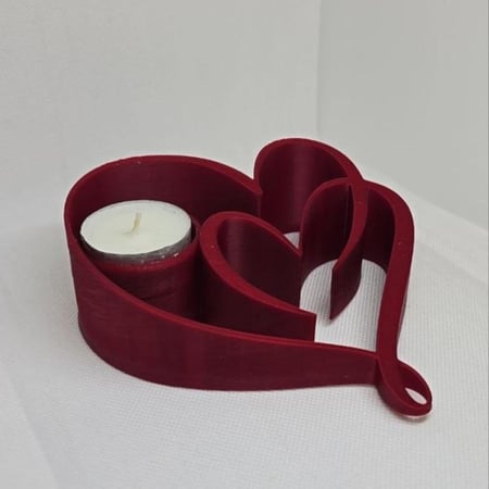ديكور قلب شمعه