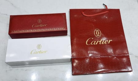 قلم بتصميم فاخر مع الملحقات رقم 09