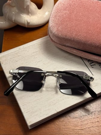 نظاره ميو ميو C17