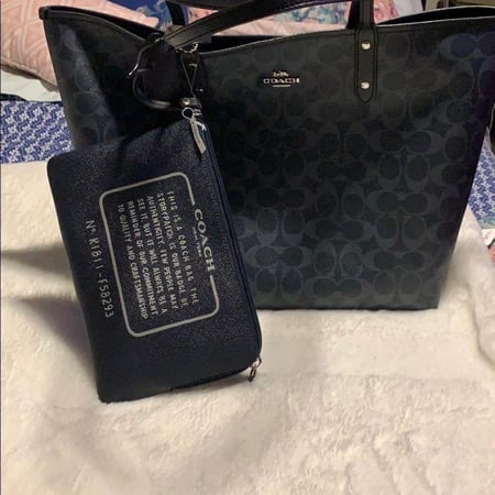 حقيبة نسائية بتصميم عملي رقم 04