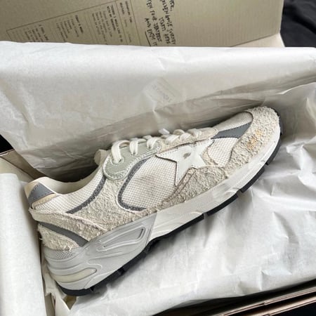 Golden goose