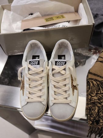 Golden goose