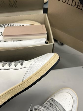 Golden goose