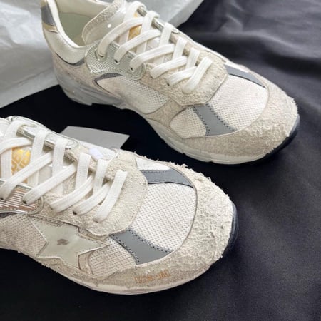 Golden goose
