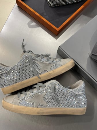 Golden goose