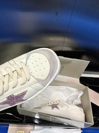 Golden goose