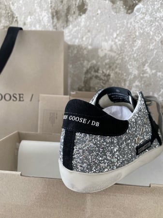 Golden goose