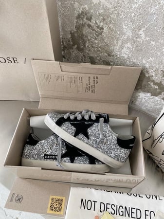 Golden goose