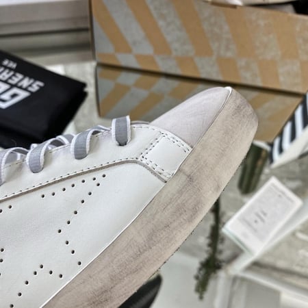 Golden goose