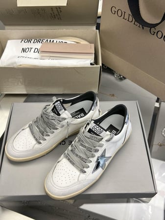 Golden goose