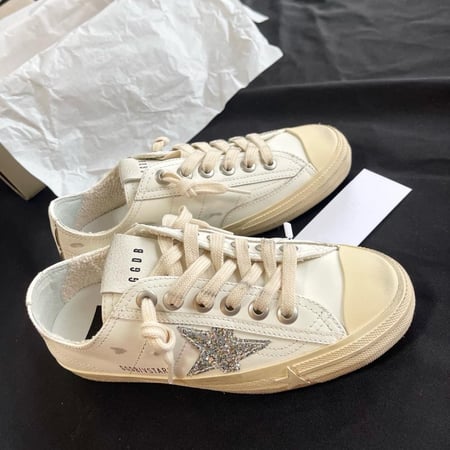 Golden goose