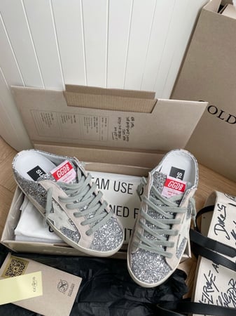 Golden goose