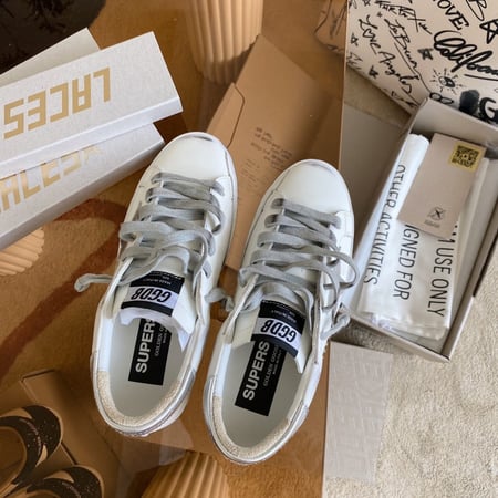 Golden goose