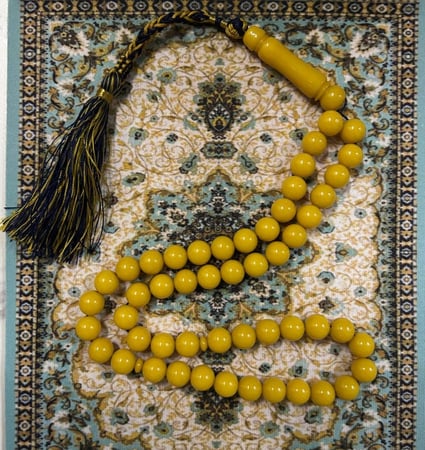 تراب كهرمان