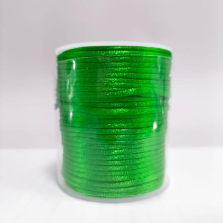 خيط ساتان  فاخر 2 مم 45متر