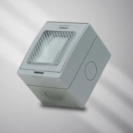 مفتاح مفرد ووتر بروف خارجي ابيض ZINCO