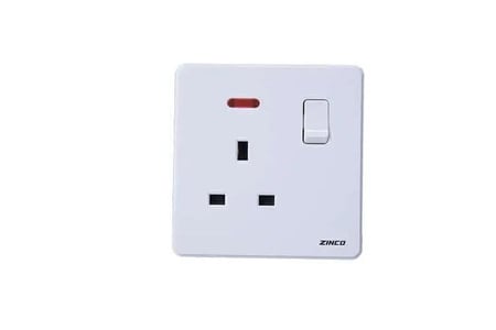 فيش بمفتاح ابيض ZINCO A13