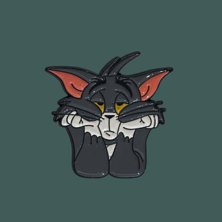 ستيكرز توم زعلان " حديد "