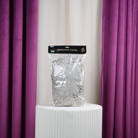 كيس قش قصاصات ورق رمادي