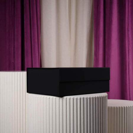 علب تركيب كبير اسود