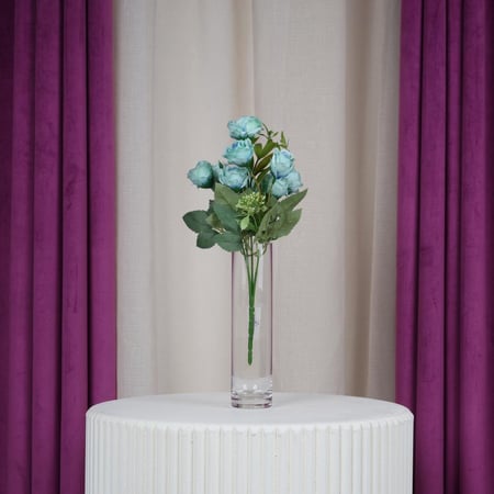 ورد صناعي تيفاني