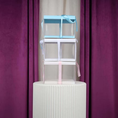 علب كيك وهدايا مربع شفاف صغير