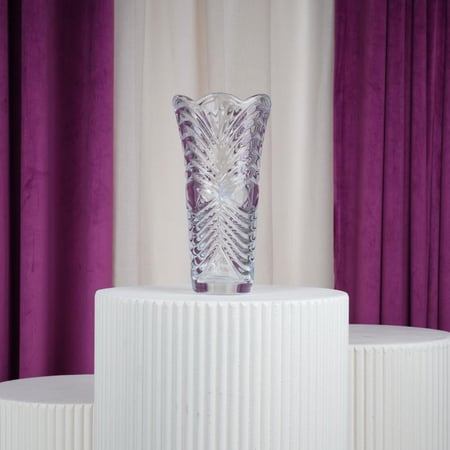 فازة زجاجية مستطيل مخروطي