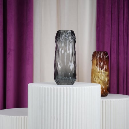 فازة زجاجية بني مموج