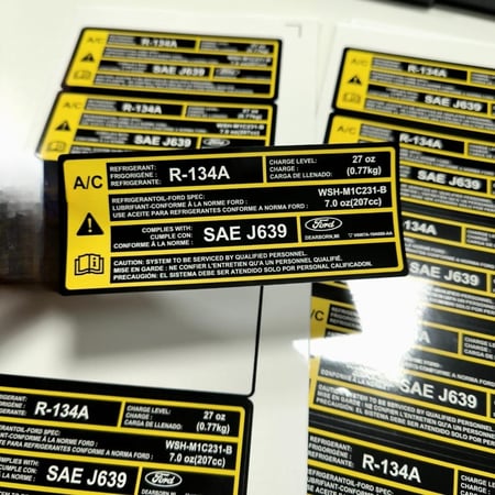 استيكر فيبر الكبوت للفورد