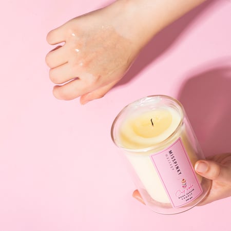 شمعة المساج العطرية - كب كيك