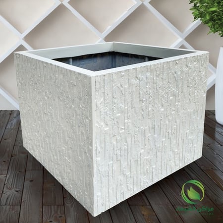 حوض حجري للأشجار الكبيرة