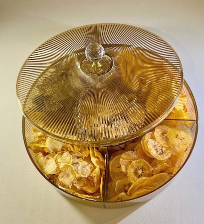 صحن اكريلك بغطاء Acrylic plate with multiple kinds of fruits as per your comments