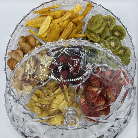 صحن اكريلك بغطاء فواكه مجففة بالتبريد Acrylic plate with multiple kinds of fruits as per your comments